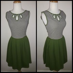 Anthropologist- Dear Creatures Dress - Size Small